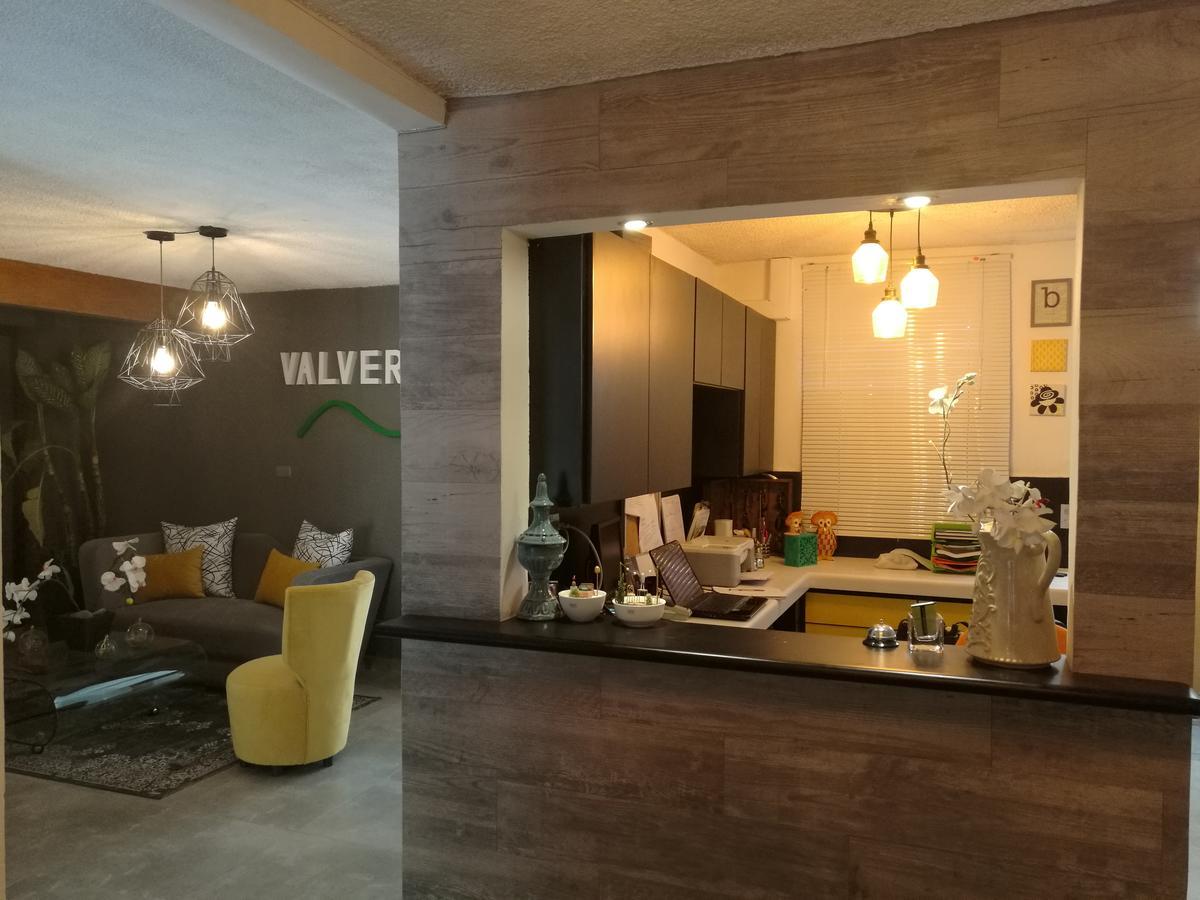 Hotel Boutique Valverde Santa Elena San Salvador Extérieur photo